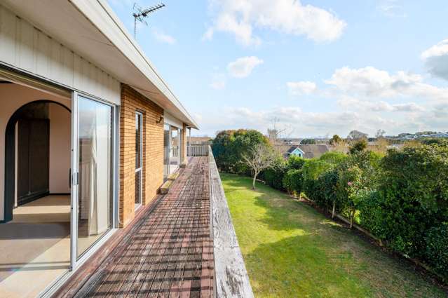 5 Pohutukawa Drive Pukete_4