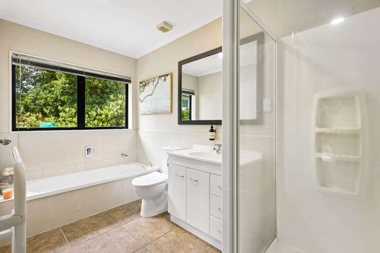 6 Ashkirk Place Wattle Downs_15