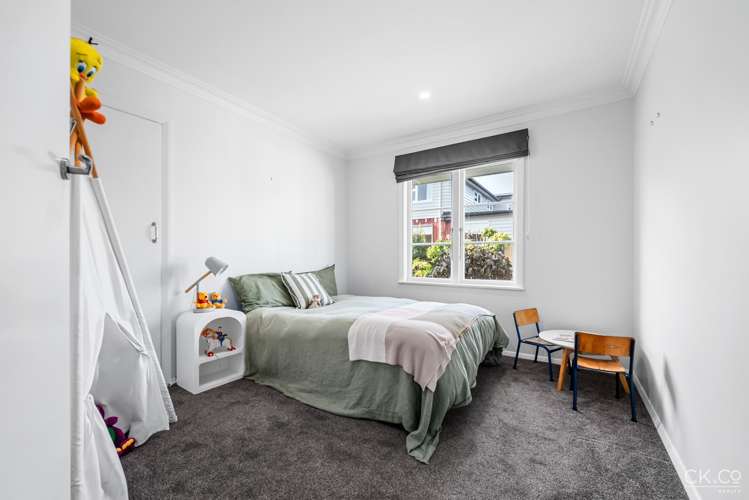 5 Chilton Grove Lower Hutt_15