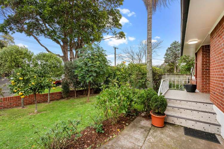 1/105a Wheturangi Road Greenlane_2