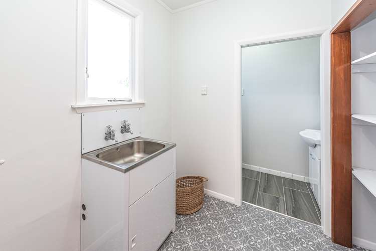 73 Fitzherbert Avenue Tawhero_24