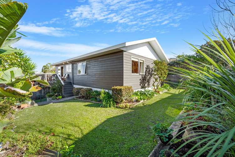 67a Polkinghorne Drive Manly_9