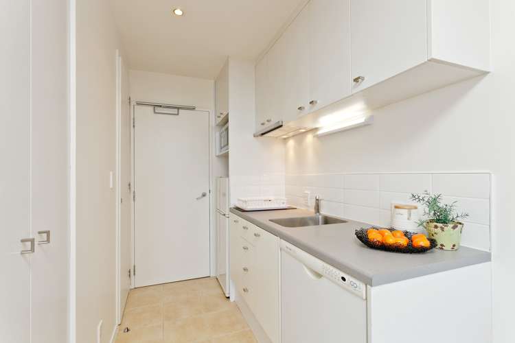 8f/11 Howe Street Freemans Bay_8