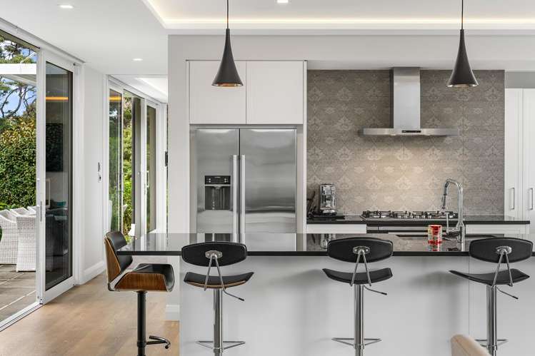 20 Stevensons Crescent Albany Heights_12