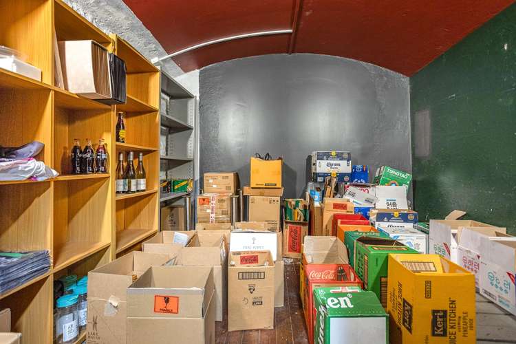 1 Queens Gardens Dunedin Central_8