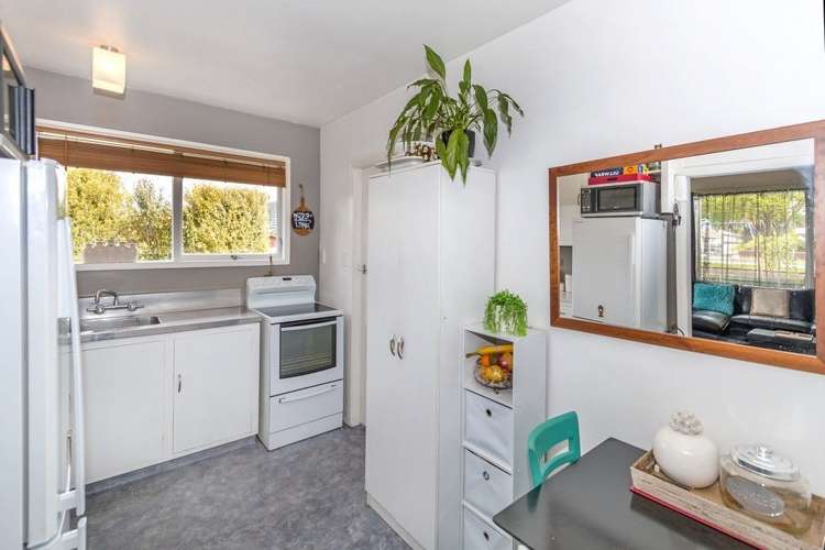 2/5 Lomax Place Islington_7