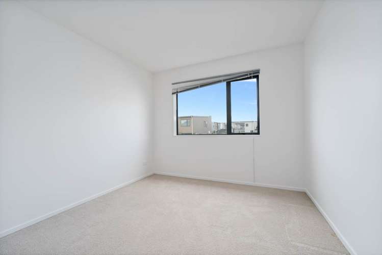 38 Hiki Street Hobsonville_12