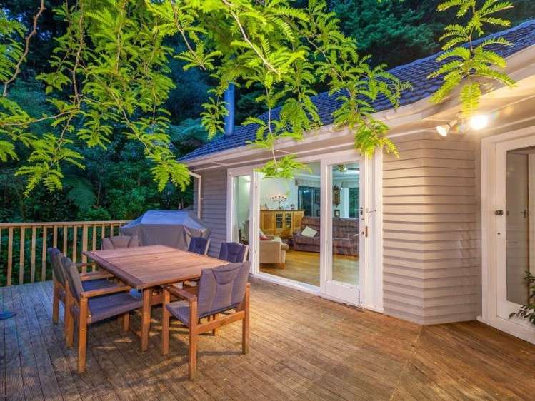 49 Blue Mountains Road Pinehaven_25