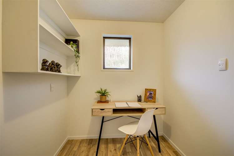 1 Ward Place Rangiora_11