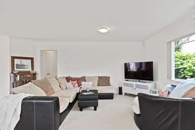 2 Tuscany Place Ohauiti_4