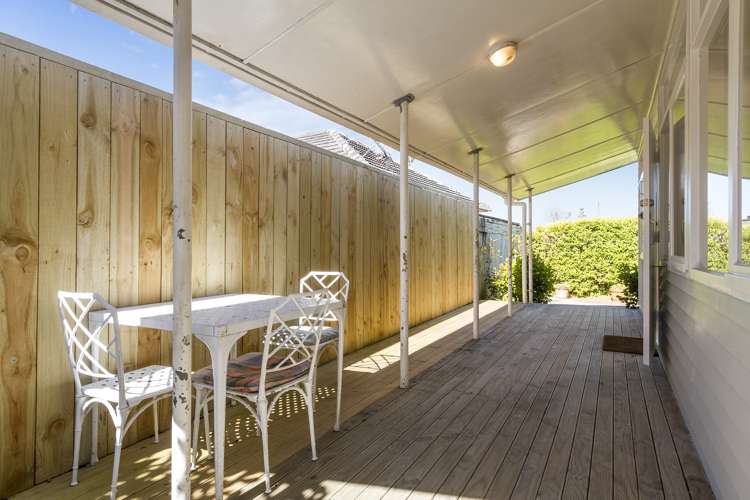 16 Rickards Place New Lynn_2