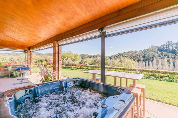 748 Weranui Road Wainui_16