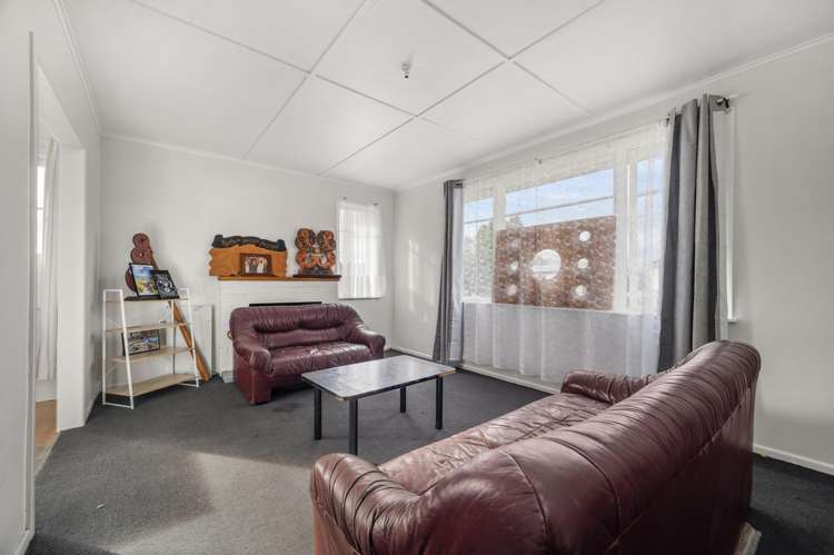 6 Bellingham Crescent_3