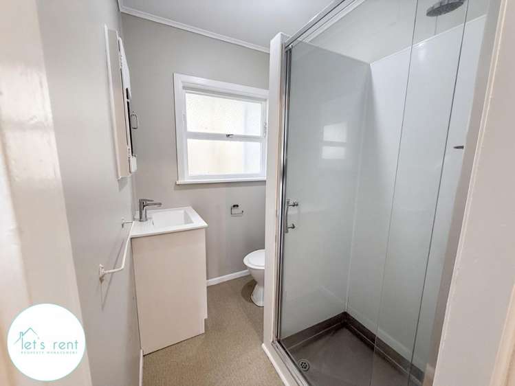 3/207 St Johns Road 1788_5