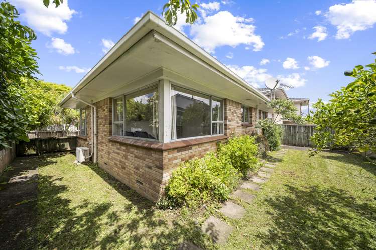 2A Ravenwood Drive Forrest Hill_13