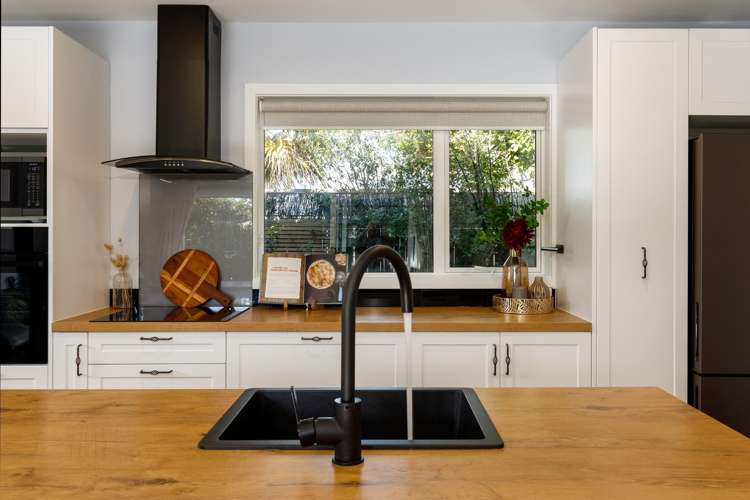 55A Lakings Road Springlands_7