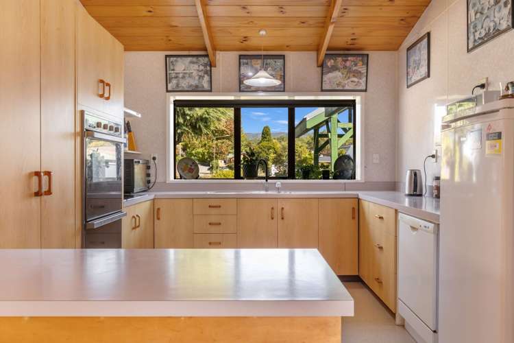 17 Huia Street Waikawa_13