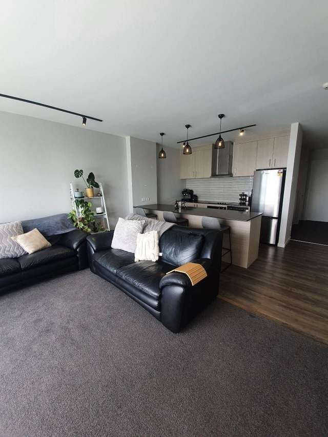 10/4161 Great North Road Glen Eden_1