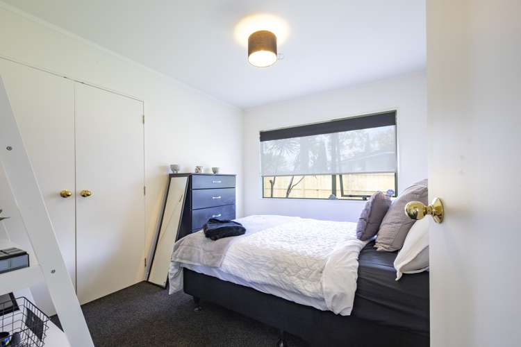 127 Bruce Mclaren Road Henderson_8