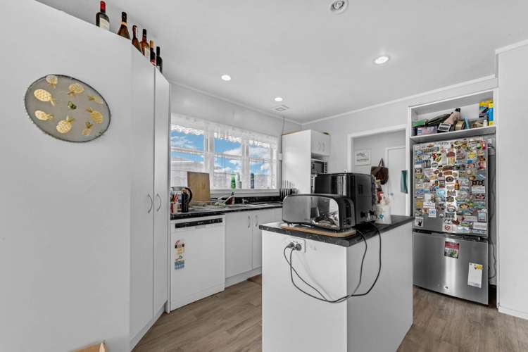 16 Bruce Place Papatoetoe_6