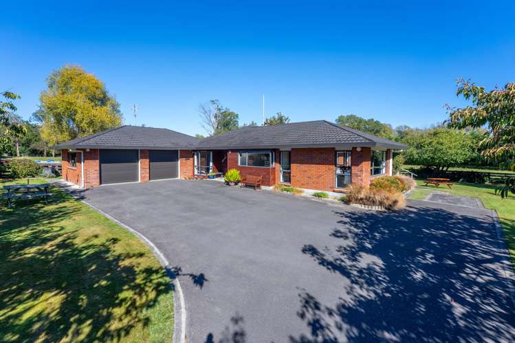 111 Greenwood Boulevard_1