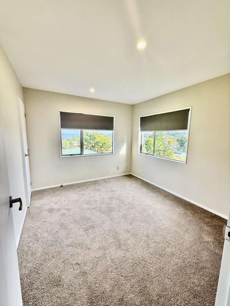 8 Scarboro Terrace Murrays Bay_14