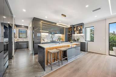 21 Puia Street_4