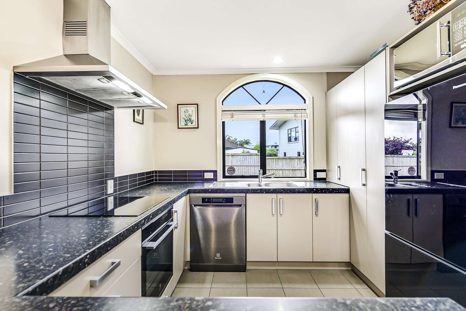 392g Hukanui Road Rototuna_0