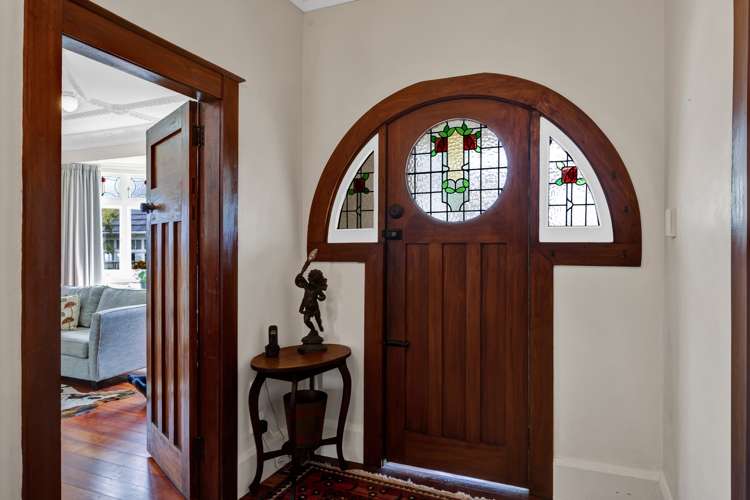 35 Cameron Street New Plymouth Central_25