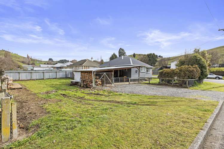 44 Goldfinch Street Taihape_11
