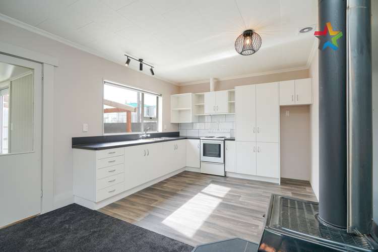 49 Salford Street Edendale_3