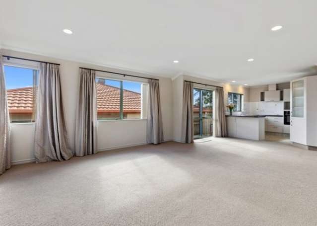 6 Verona Way 1080_4