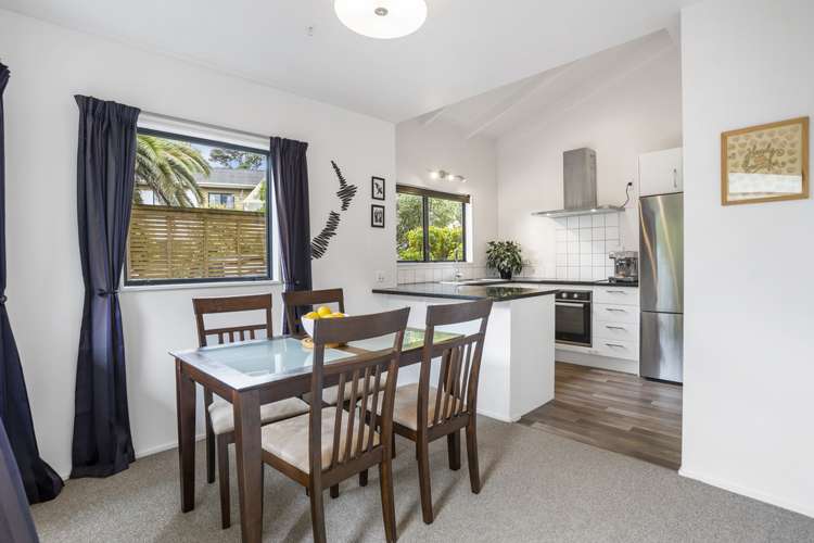 2/108a Verran Road Birkdale_5