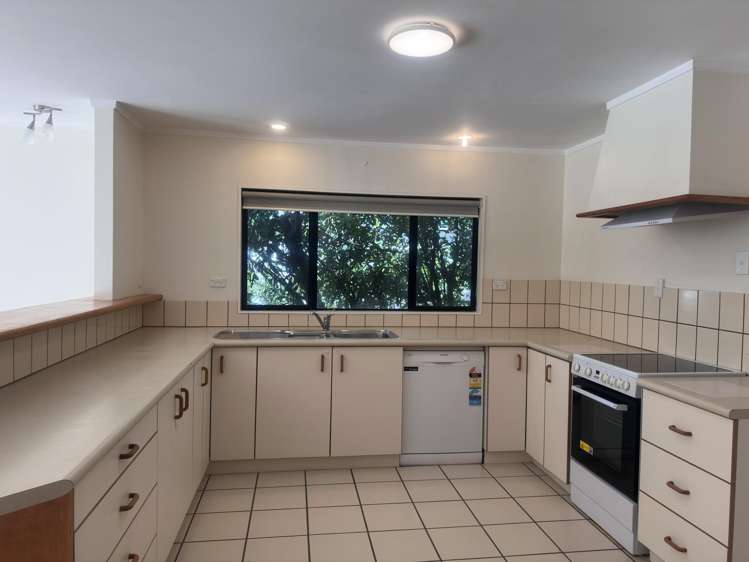 28 Glenvar Road Torbay_5