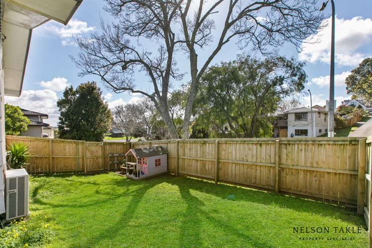 1/7 Eterna Place Clover Park_11