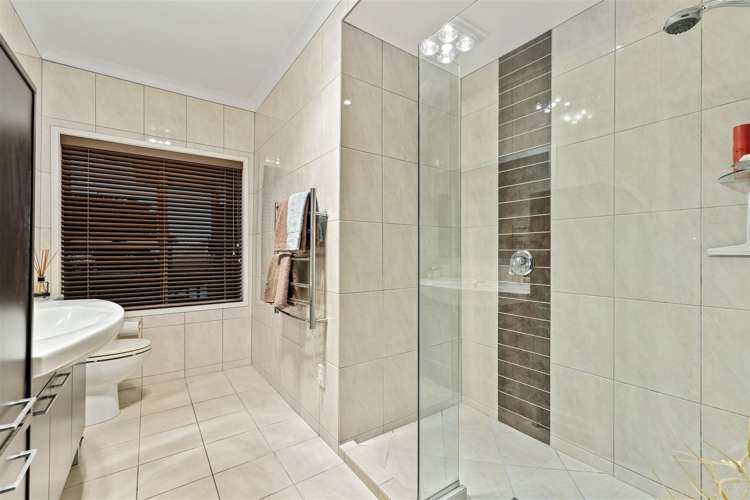 7 Divich Avenue Te Atatu South_8