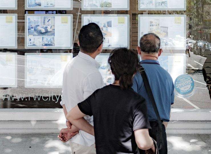 Tony Alexander: 16 reasons why it's all over for mum and dad property investors