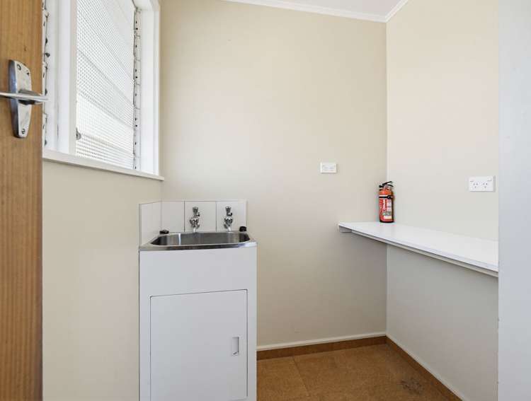 82 Sherwill Street West Feilding_22