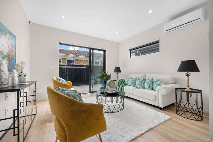 7/224 Princes Street East_3