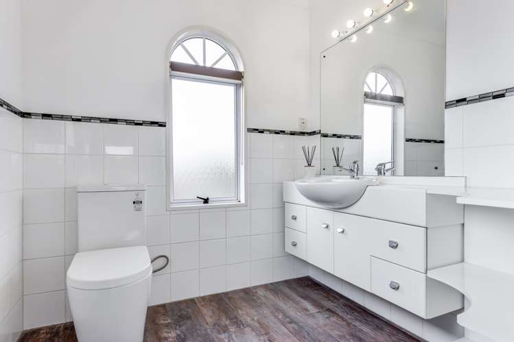 4 Charles Henry Place Harrowfield_15