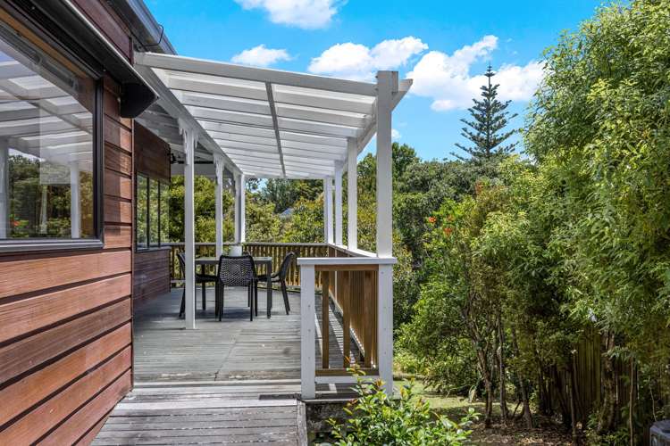 28 Pohutukawa Avenue Red Beach_22