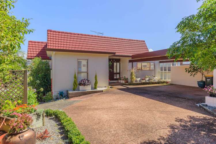 10 Oaktree Avenue Browns Bay_6