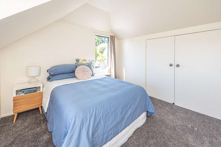 4 Rotokawau Drive St Johns Hill_16