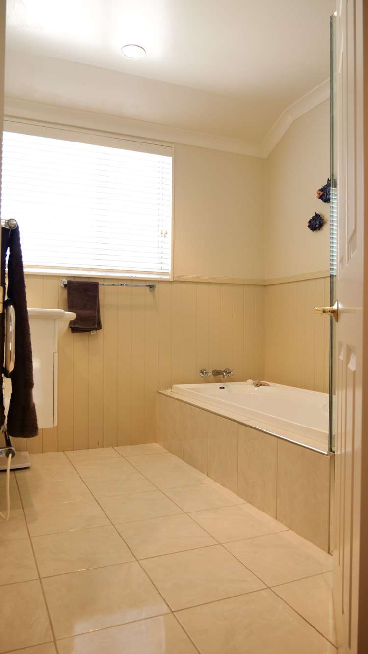 14 Antoine Grove Richmond_15