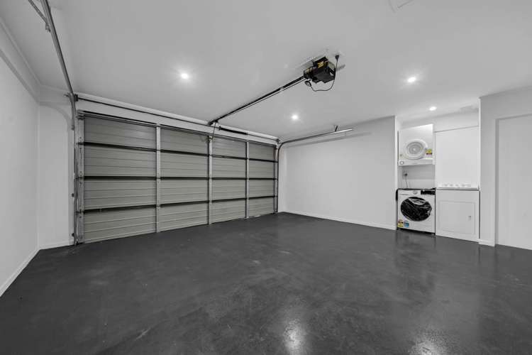 2 Pantera Way Hill Park_25