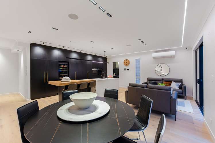 7 Headsail Drive Long Bay_6
