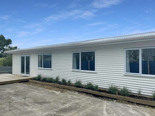 FEILDING - 3 BEDROOMS