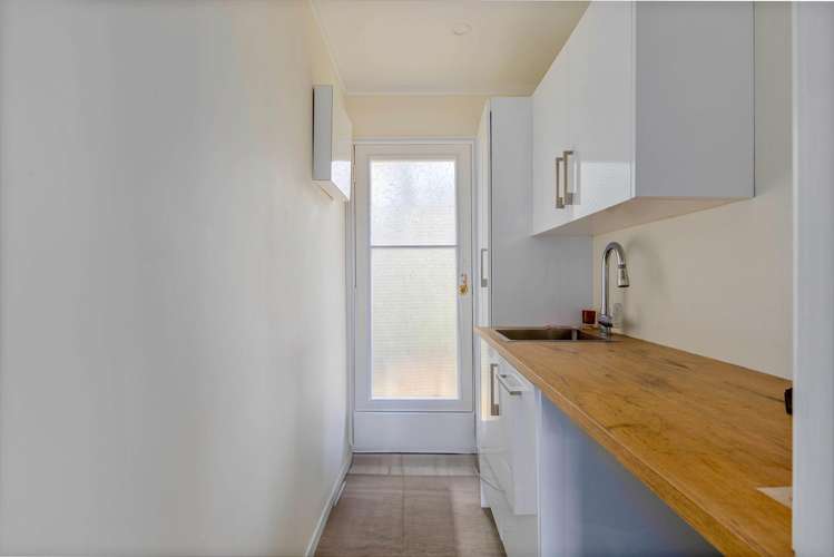 1/7 Springfield Street Forrest Hill_24
