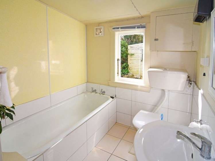 18 Devon Street Solway_7