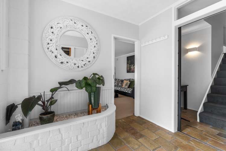 2/57 Nigel Road Browns Bay_17